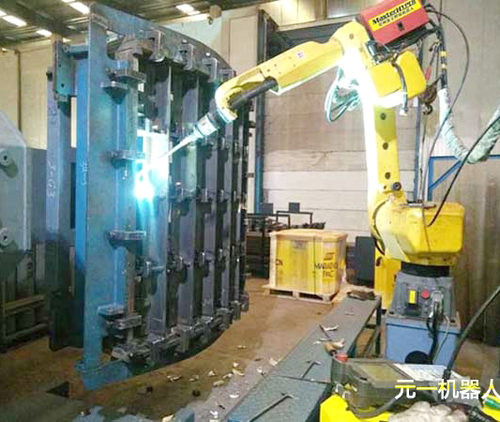 焊接快猫视频在线观看操作机由哪些部分组成？